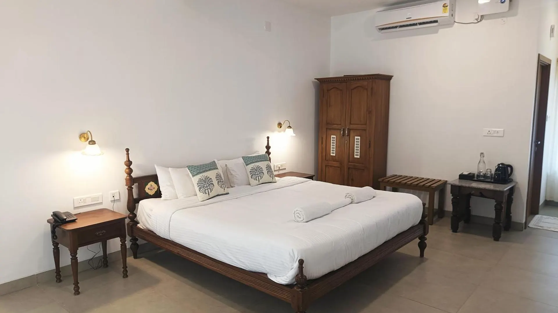 Palmgrove Lake Resort Alappuzha Indien