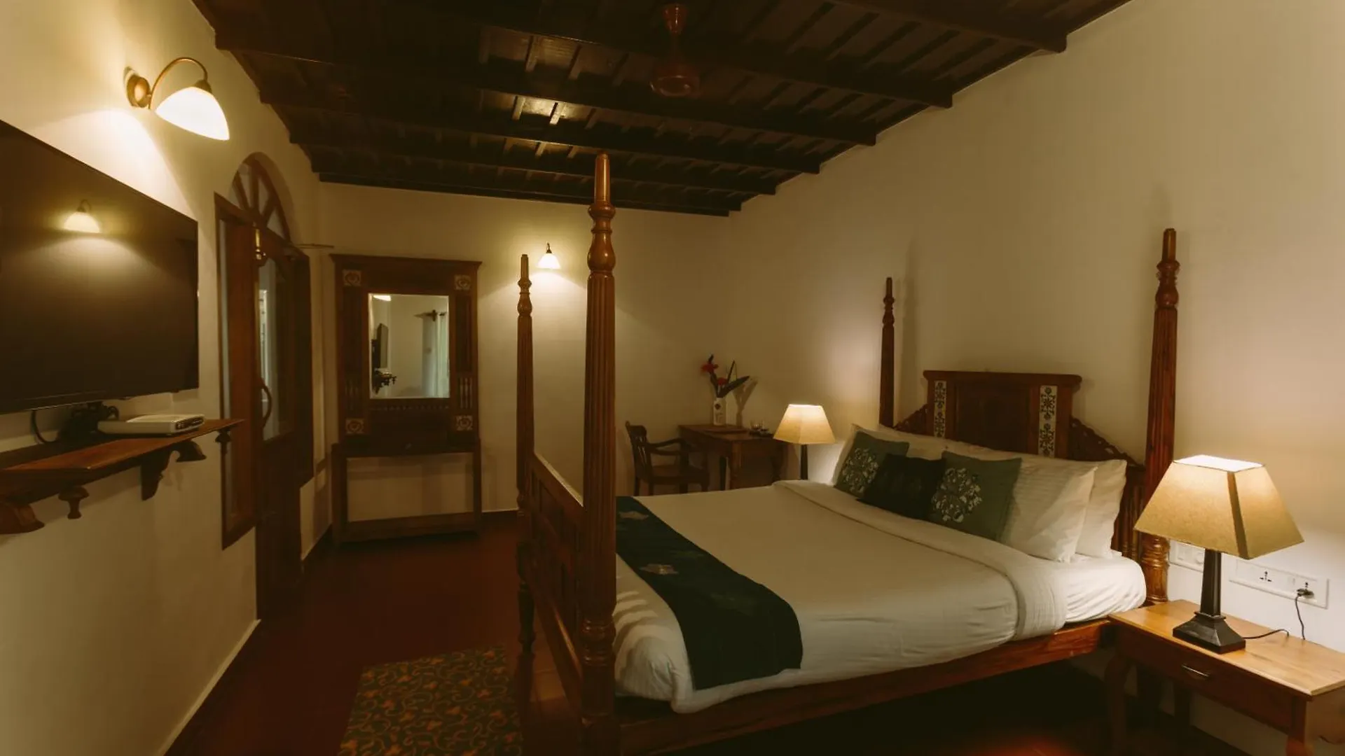 ****  Palmgrove Lake Resort Alappuzha Hindistan