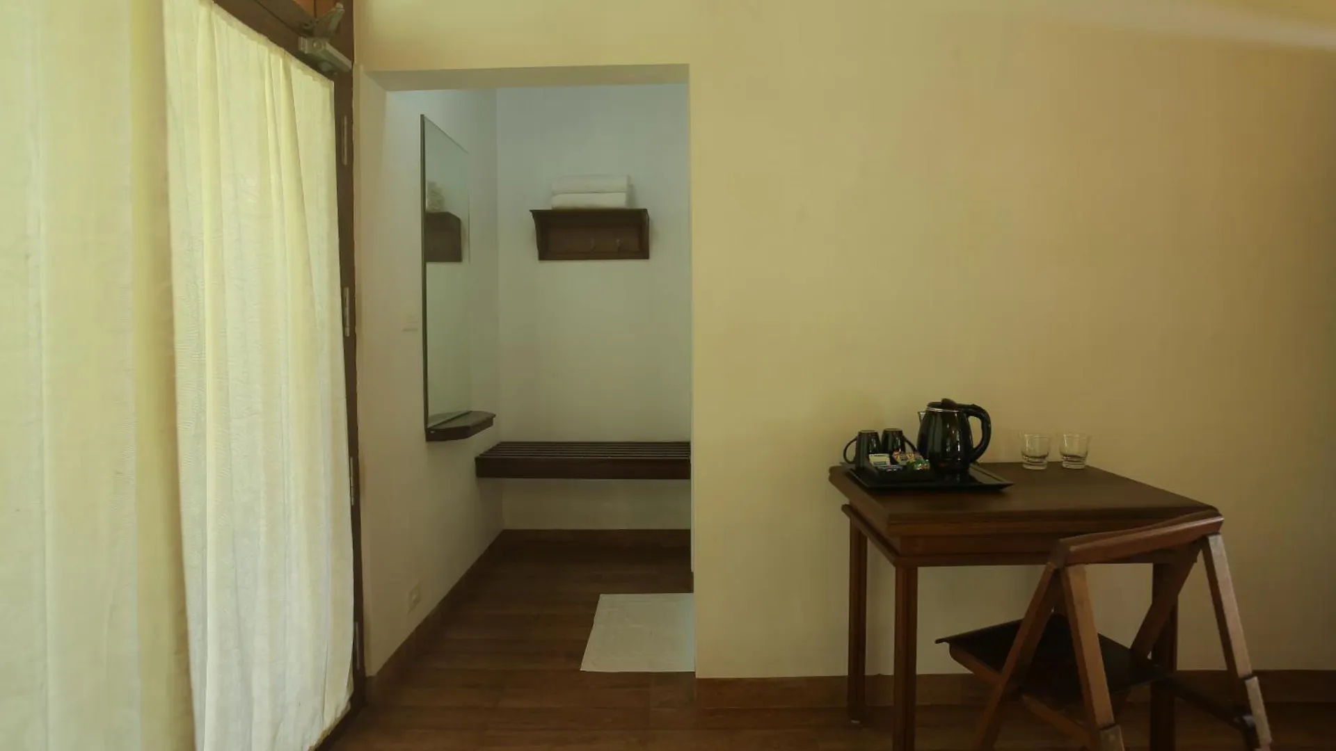 Palmgrove Lake Resort Alappuzha 4*,  Indie